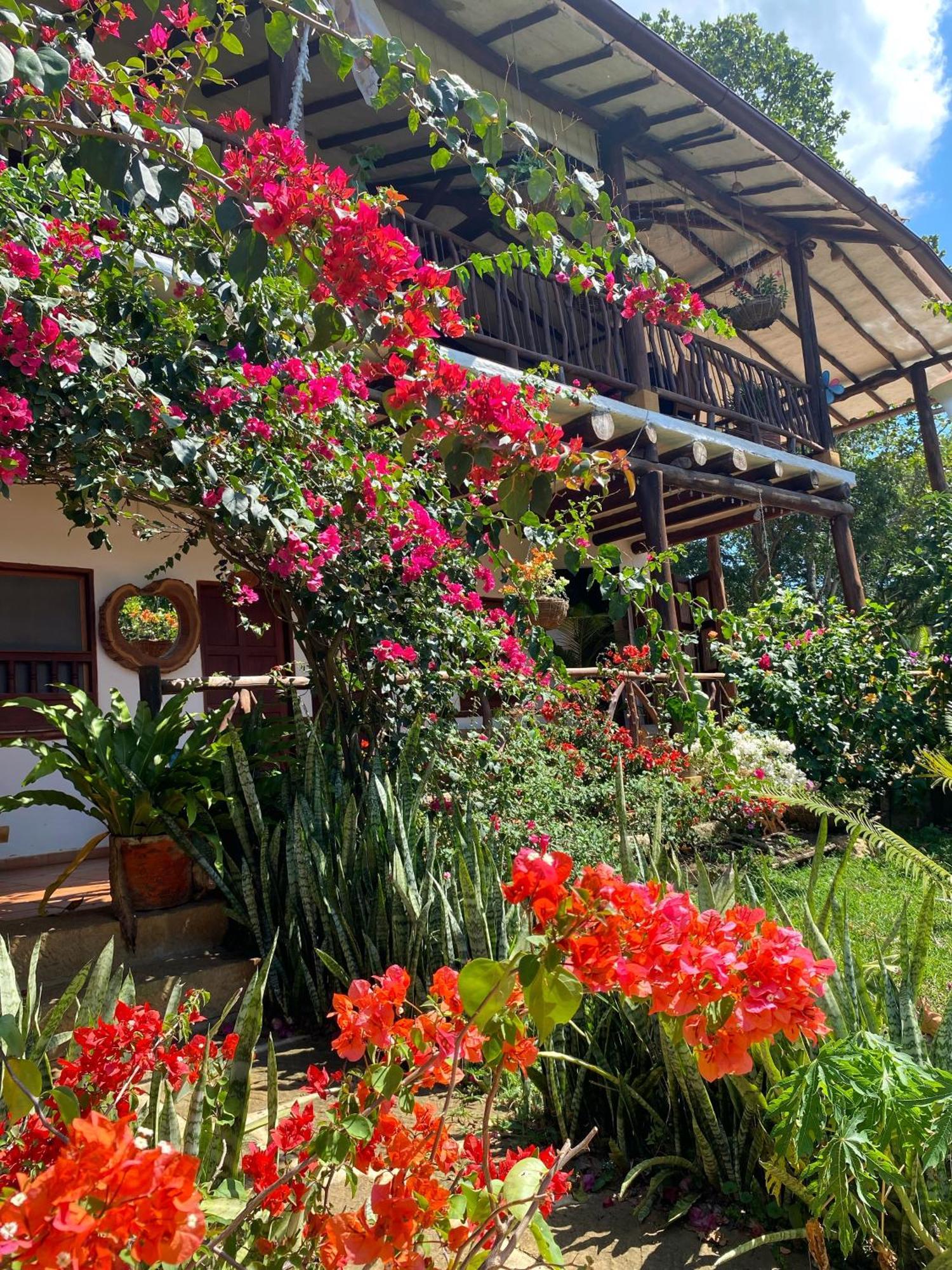 Hostal Villa San Rafael Barichara Exterior photo